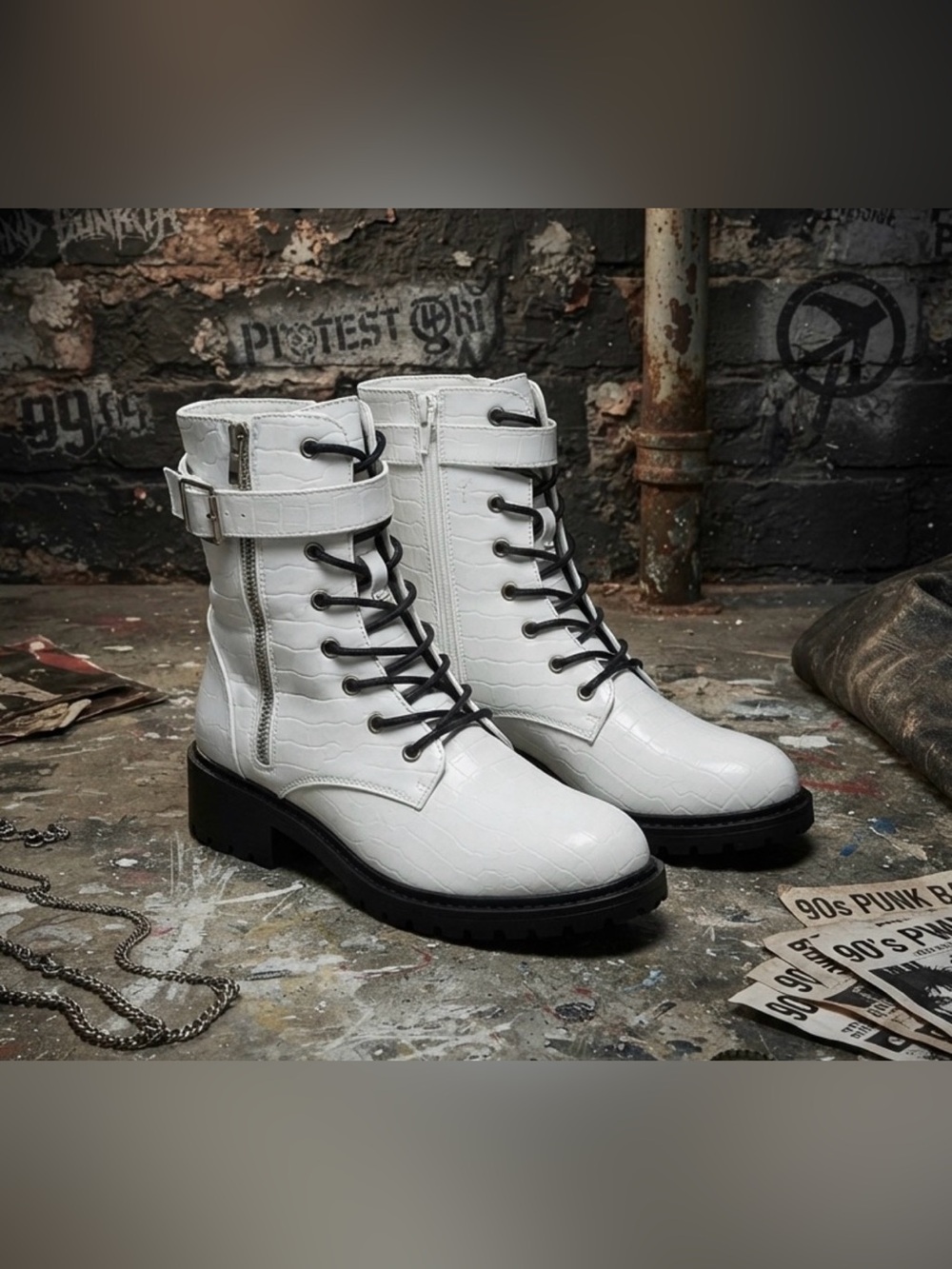 Nicole Miller New York
White Crocodile-Embossed
Combat / Moto Boots MWOT